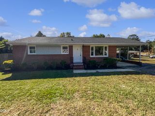 3901 Hartwell Road, Fayetteville, NC 28304