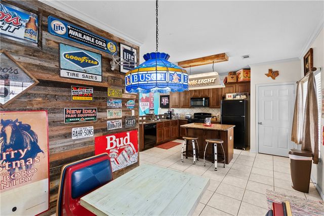 410 Forest Drive, College Station, TX 77840