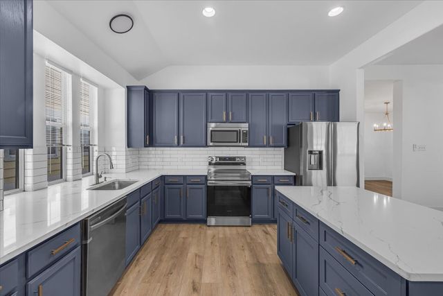 1729 Spanish Moss Way, Savannah, TX 76227