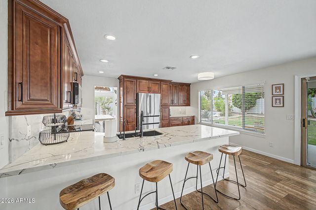 1810 E TREMAINE Avenue, Gilbert, AZ 85234