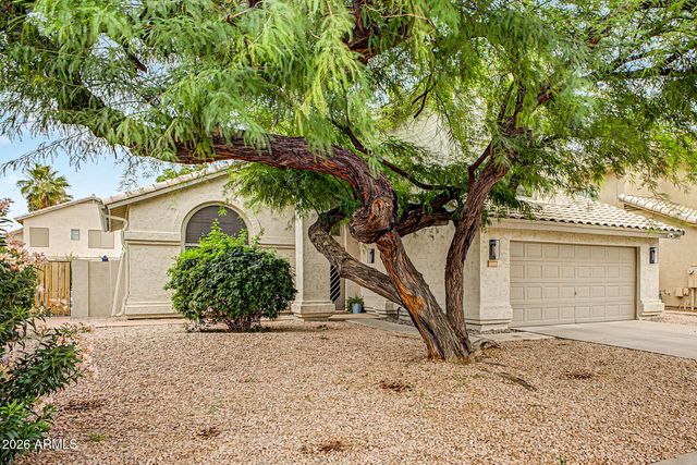 1810 E TREMAINE Avenue, Gilbert, AZ 85234