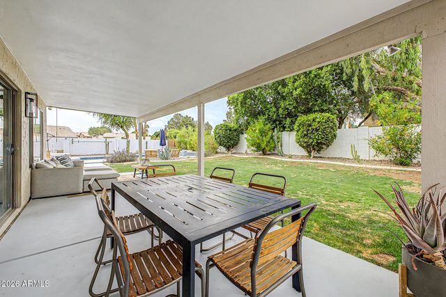 1810 E TREMAINE Avenue, Gilbert, AZ 85234