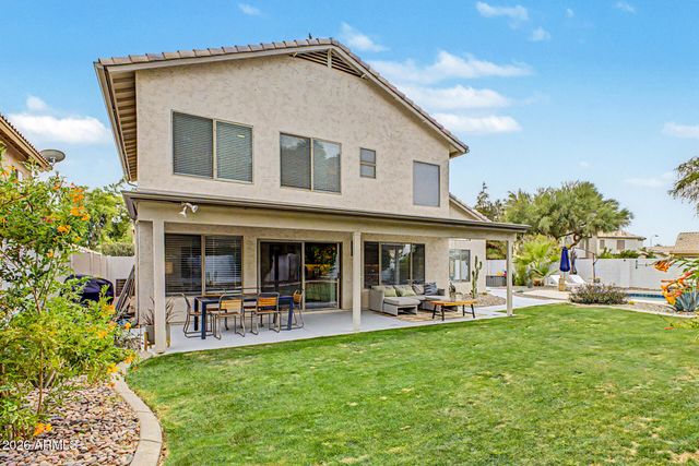1810 E TREMAINE Avenue, Gilbert, AZ 85234