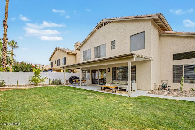 1810 E TREMAINE Avenue, Gilbert, AZ 85234