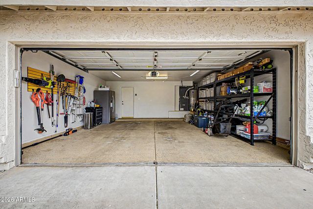 1810 E TREMAINE Avenue, Gilbert, AZ 85234