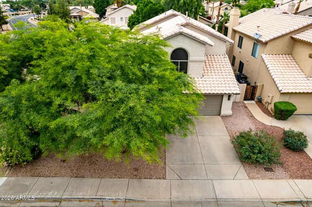 1810 E TREMAINE Avenue, Gilbert, AZ 85234