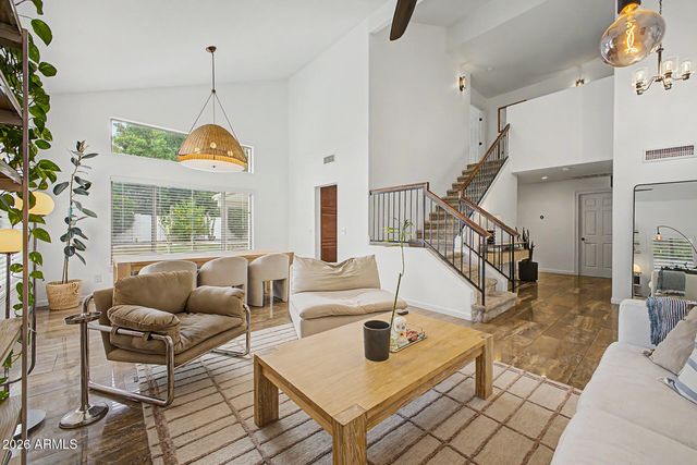 1810 E TREMAINE Avenue, Gilbert, AZ 85234