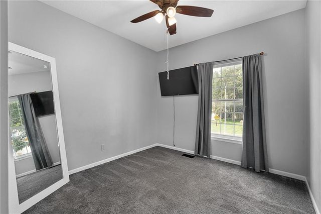 8705 N Carson Avenue, Kansas City, MO 64153