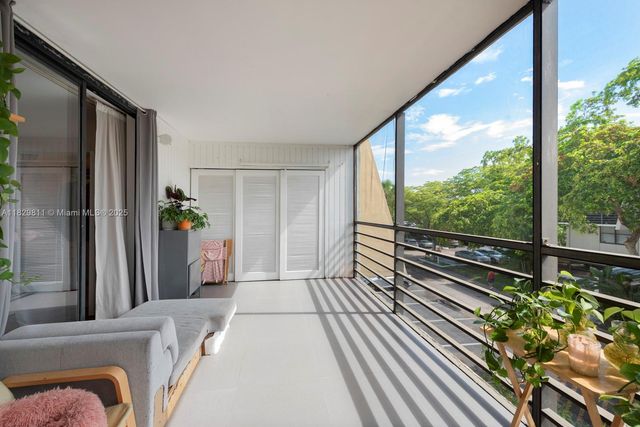 20200 W Country Club Dr PH24, Aventura, FL 33180