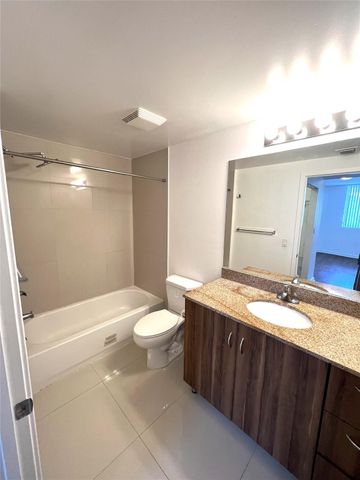 601 NE 23 Street 904, Miami, FL 33137