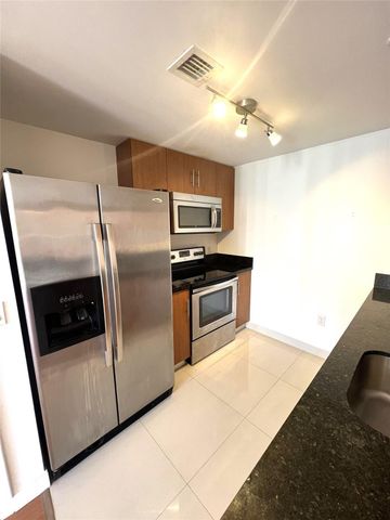 601 NE 23 Street 904, Miami, FL 33137