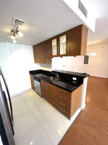 601 NE 23 Street 904, Miami, FL 33137