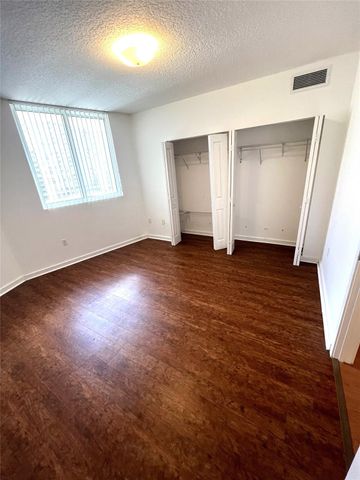 601 NE 23 Street 904, Miami, FL 33137