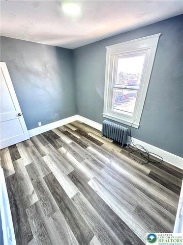 1830 West Broad Street, Bethlehem City, PA 18018