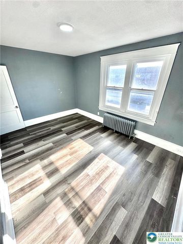 1830 West Broad Street, Bethlehem City, PA 18018