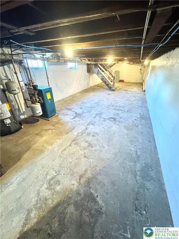 1830 West Broad Street, Bethlehem City, PA 18018