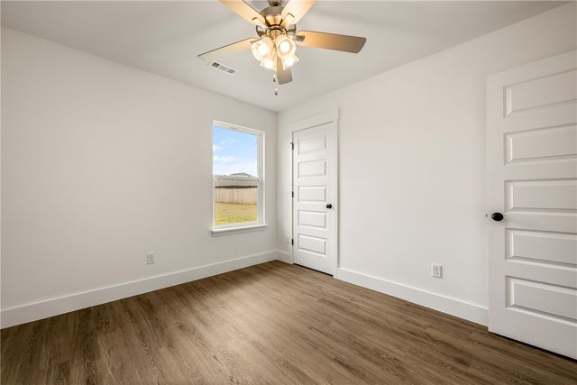 1713 Edwards Street, Pea Ridge, AR 72751