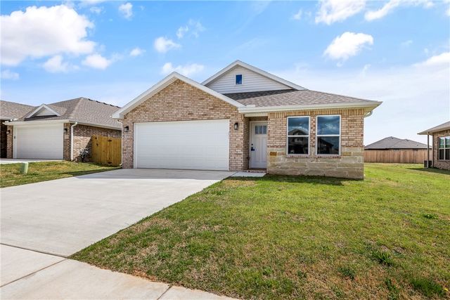 1713 Edwards Street, Pea Ridge, AR 72751