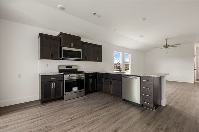 1713 Edwards Street, Pea Ridge, AR 72751