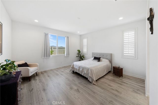 32042 Hyacinth Way, Temecula, CA 92591