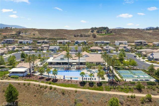 32042 Hyacinth Way, Temecula, CA 92591