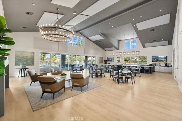 32042 Hyacinth Way, Temecula, CA 92591
