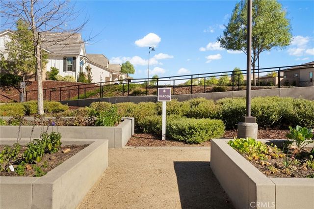 32042 Hyacinth Way, Temecula, CA 92591