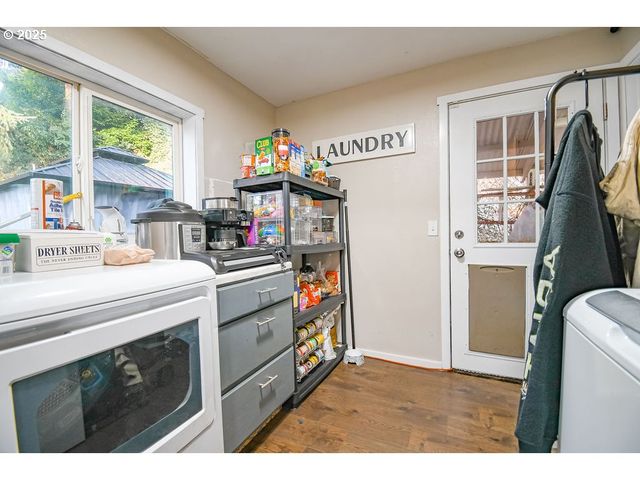 138 Se SHAFFORD St, Estacada, OR 97023