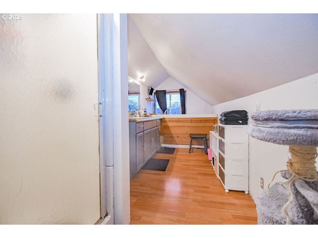 138 Se SHAFFORD St, Estacada, OR 97023