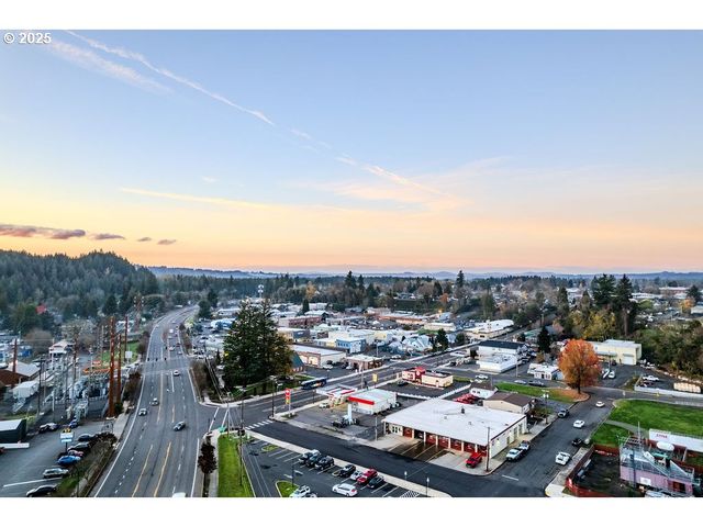 138 Se SHAFFORD St, Estacada, OR 97023