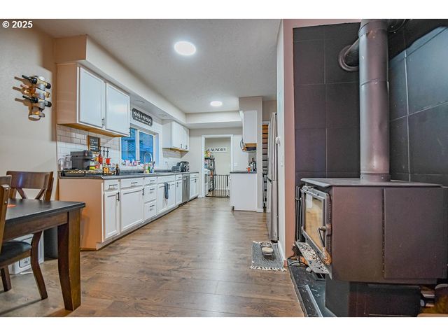 138 Se SHAFFORD St, Estacada, OR 97023