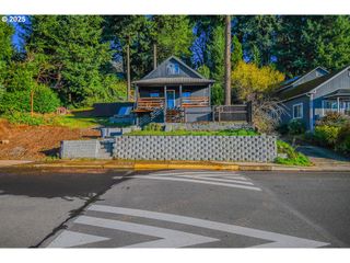 138 Se SHAFFORD St, Estacada, OR 97023
