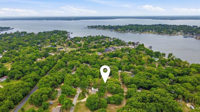 113 Karen Lane, Gun Barrel City, TX 75156