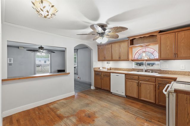 113 Karen Lane, Gun Barrel City, TX 75156