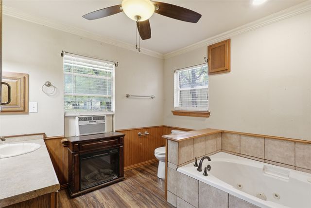 113 Karen Lane, Gun Barrel City, TX 75156