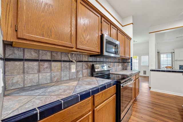 4802 Widerop Lane, Friendswood, TX 77546