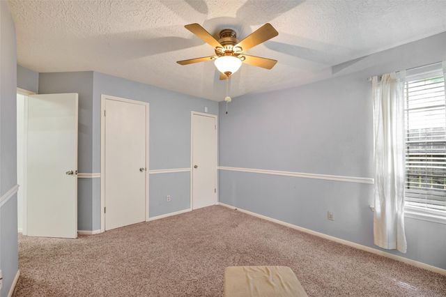 4802 Widerop Lane, Friendswood, TX 77546