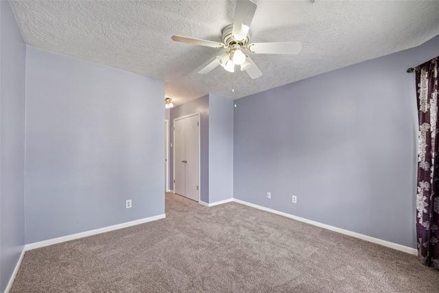 4802 Widerop Lane, Friendswood, TX 77546
