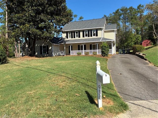 930 Foxhall Drive, Winston-salem, NC 27106