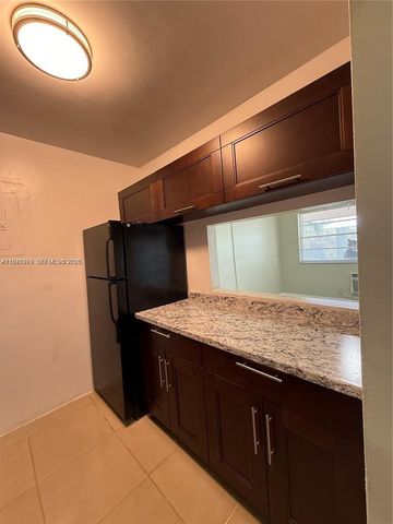 2915 Plunkett Street 12A, Hollywood, FL 33020