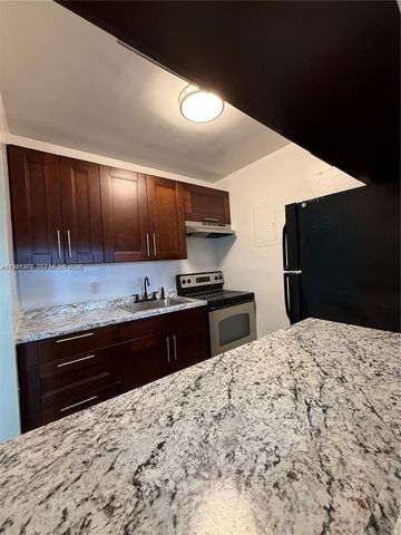2915 Plunkett Street 12A, Hollywood, FL 33020