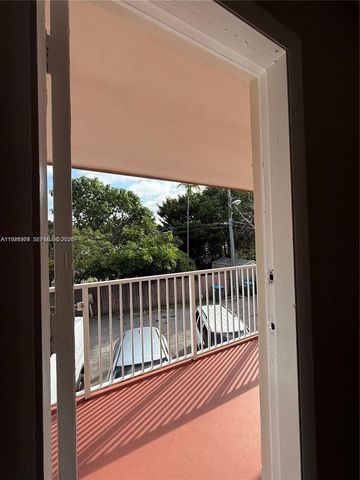2915 Plunkett Street 12A, Hollywood, FL 33020