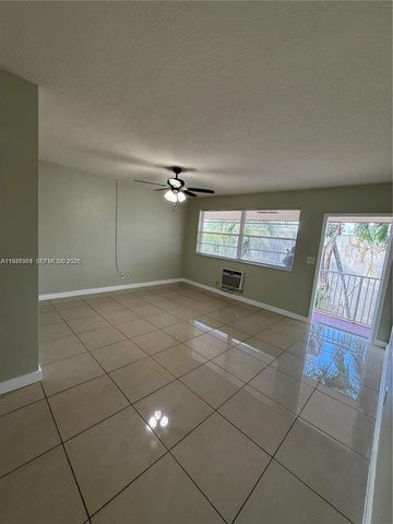 2915 Plunkett Street 12A, Hollywood, FL 33020