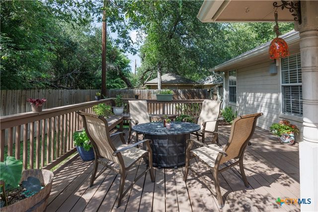 6 S Bobcat Court, Belton, TX 76513