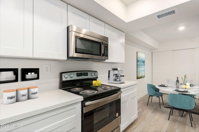 6480 N 82ND Street 1113, Scottsdale, AZ 85250