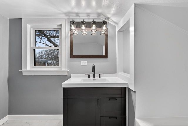 514 Locust Street, Beloit, WI 53511