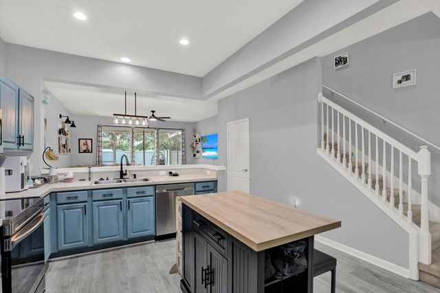 5036 POND RIDGE DRIVE, Riverview, FL 33578