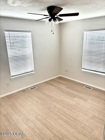 2830 Virginia Avenue, Joplin, MO 64804