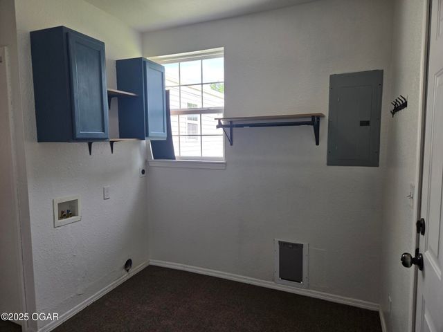 2830 Virginia Avenue, Joplin, MO 64804
