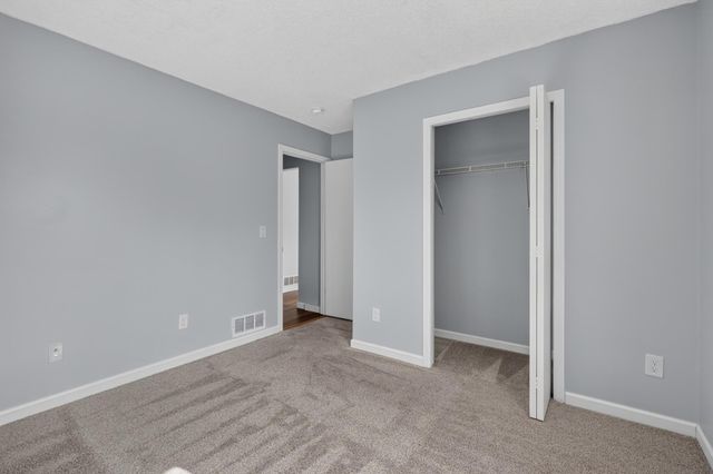 4388 Blakewood Drive, Shakopee, MN 55379